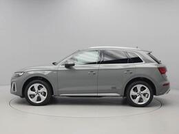 濃淡のコントラストが美しく映えるプレスライン