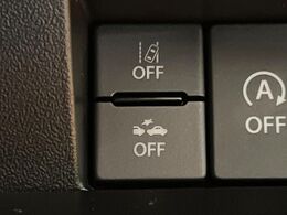 【スズキ　セーフティサポート】走行中に前方の車両等を認識し、衝突しそうな時は警報とブレーキで衝突回避と被害軽減をアシスト。より安全にドライブをお楽しみいただけます。