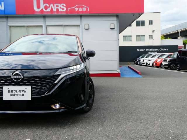 闇夜を照らすLEDのヘッドライトが備わっています。