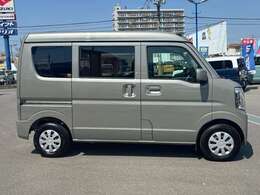 当店中古車は比較的状態の良い車を厳選しております。
