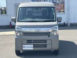 この度は弊社、『スズキ自販近畿　U’sSTATION貝塚』の車両をご覧頂きありがとうございます。当社はスズキ株式会社直営の代理店です。