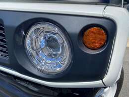 ワンオーナー☆切換4WD☆リフトアップ☆16AW☆MTタイヤ☆前後アイアンバンパー☆社外マフラー☆メモリーナビ☆LEDライト☆スマートキー☆デュアルセンサーブレーキS☆クルーズコントロール☆試乗OK