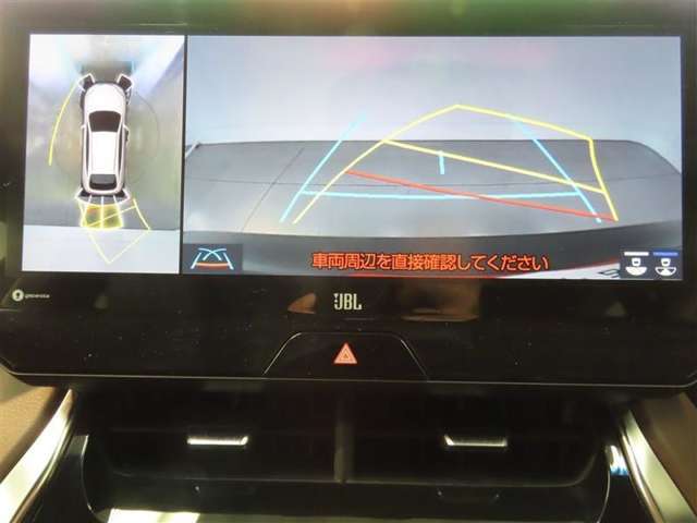 バックガイドモニターで、後方を確認しながら安心して駐車することができます。運転初心者も熟練者も必須の機能ですよ！