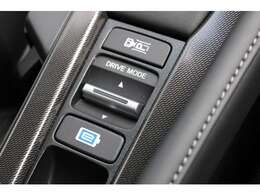 ドライブモードを選択することで、その時のシチュエーションに合わせた走行が可能です。