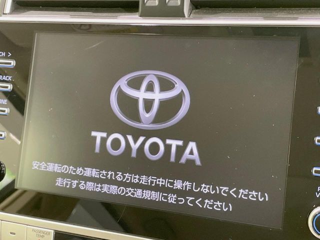 【ナビ機能付きディスプレイオーディオ】ナビ機能搭載の他、お持ちのスマートフォンと連携して、ナビやbluetoothでの音楽再生が可能です♪デザインはもちろん操作性も良好！