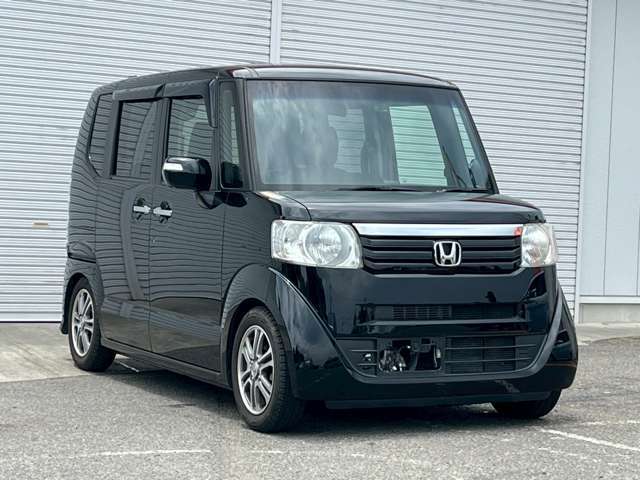 外装は大きな傷・へこみはなく、キレイな車両になっております！