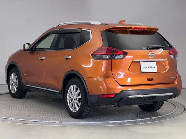 【ワイド保証】日産販売店の中古車には、無料で保証が付いています。走行距離無制限で、無料保証期間は1年間から。品質に自信があるから実現した、日産ならではの保証です。