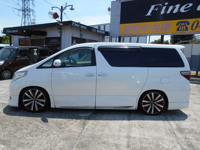KEN-STYLEエアロ☆車高調キット☆AME20インチアルミ☆社外マフラー☆ルーフラッピング☆LEDテール☆HIDヘッドライト☆LEDフォグライト☆社外グリル☆ホワイトレザー調シートカバー☆