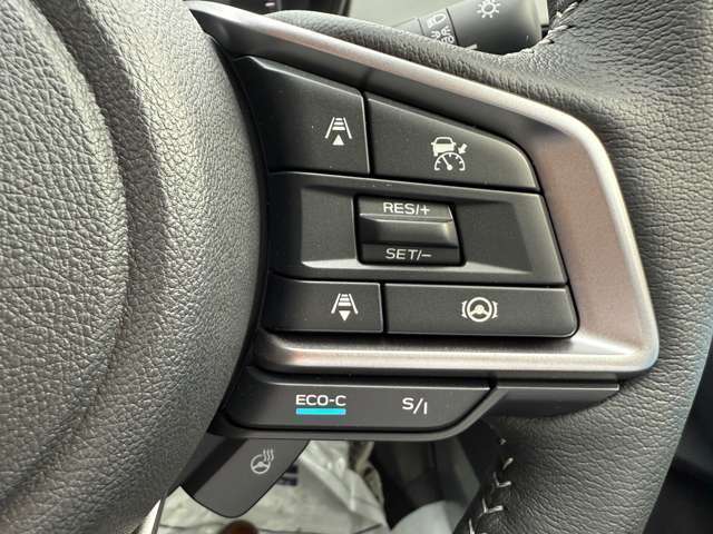 全車速追従機能付きクルーズコントロールのおかげで、高速道路での運転がより快適に！