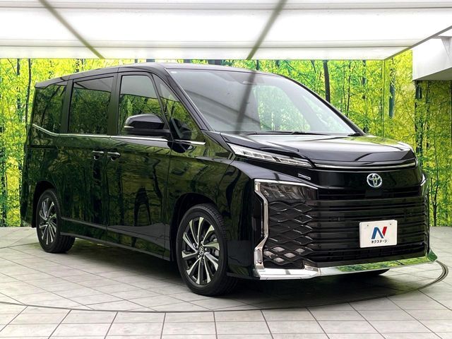 大好評のボディコーティング「弾スプラッシュコート」もご納車までに施工可能。通常のガラスコートと異なる、耐久年数6年の無機質ガラスコーティングが、ボディをキレイな状態に保ってくれます。