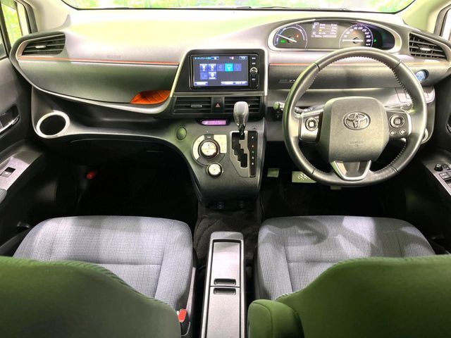 グループ総在庫数約30，000台！！全国の系列店からメーカー・車種問わずご紹介出来るので、あなたにピッタリのお車が見つかるはずです♪まずはお問い合わせ下さい☆