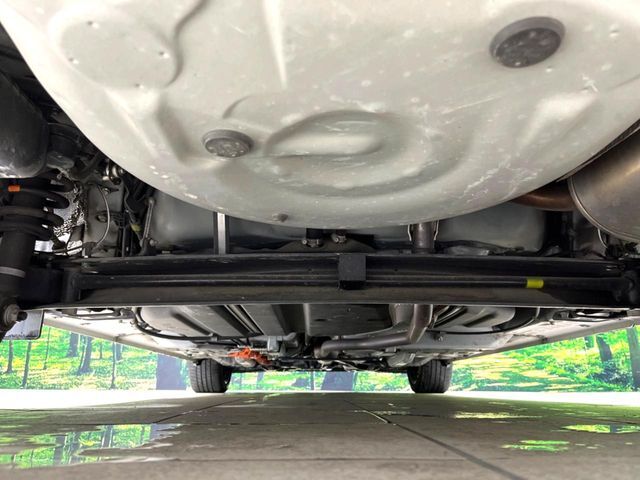 下回りがきれいなうちに、防錆加工の施工がオススメ。降雪地域はもちろん、沿岸部にお住いの方や、趣味でマリン・ウィンタースポーツをされる方にご好評いただいております。
