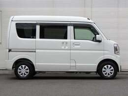お車に詳しくない方でもご安心ください。ご満足のいくお車探しをお手伝いできるよう経験豊富なスタッフがご対応致します。LINEでのお問合せもOKです。
