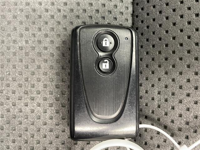 ◆商談ルームには「キッズスペース」を完備しています。DVD、ブロック、絵本、おままごとセット。お子様連れでも、ゆっくりとお車をお選びいただけます！