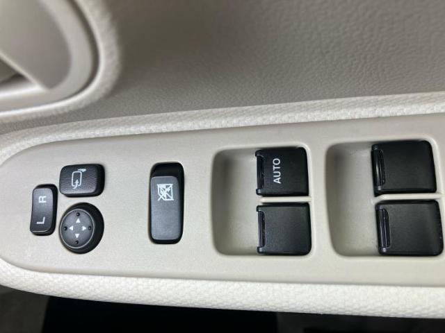 お車に合わせて無料保証以外にも、保証範囲、期間、距離を拡充させた有料保証もご用意しております！中古車の購入が初めてで不安・・・というお客様もご安心ください！