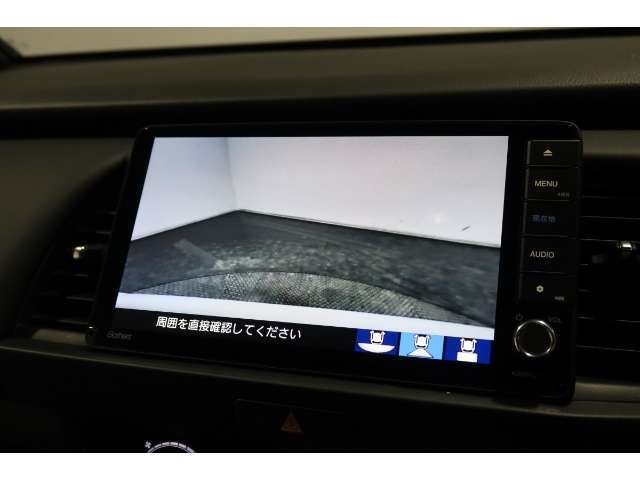 ◆◆バックカメラの画像です。車庫入れの安心感がアップしますね☆