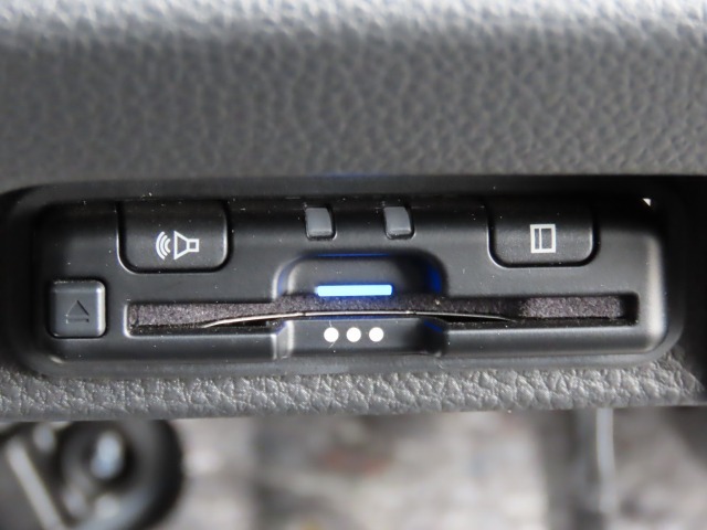 便利なETC車載器も装備済み！高速道路の料金所もスムーズに通過できます♪