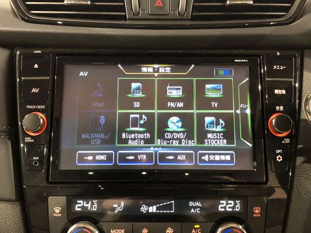 Bluetooth Audio、MUSIC STOCKER、フルセグTV、CD、DVD、Blu-ray再生可能です♪