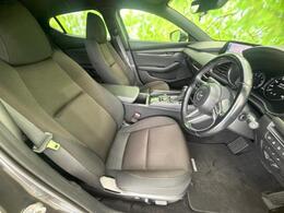 「この車の写真をもっと見たい」「状態が気になる」「この装備はついている？」どんな小さな疑問でもお気軽にお問い合わせください！