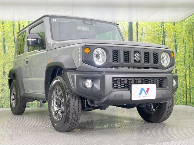 大好評のボディコーティング「弾スプラッシュコート」もご納車までに施工可能。通常のガラスコートと異なる、耐久年数6年の無機質ガラスコーティングが、ボディをキレイな状態に保ってくれます。