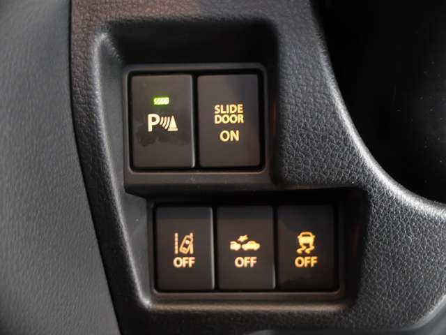 我々GLIONグループでは、2の国産車ブランド、14の輸入車ブランドの正規ディーラーを運営しています！　当店へのお問い合わせは　0796-43-1000　営業時間：AM9時半からPM7時まで