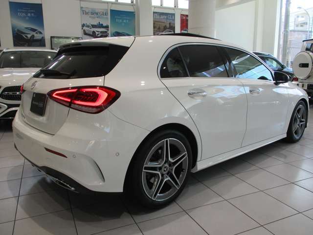 認定中古車保証をお付けしてご納車させて頂きます。
