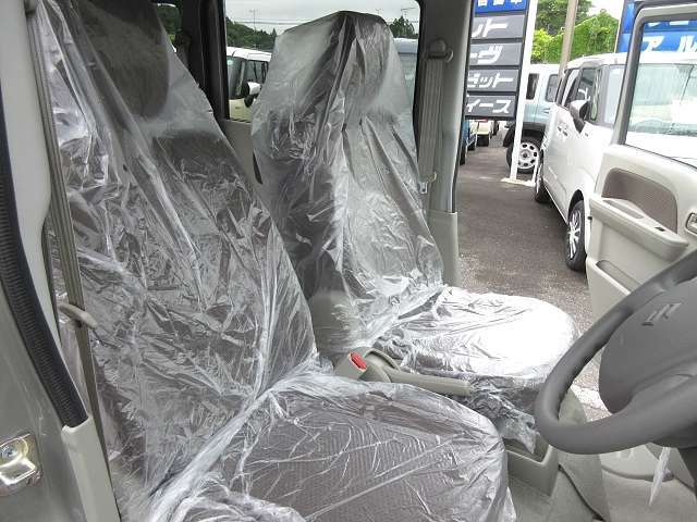 （フロントシート）　ファブリックシート☆　運転席シートヒーター☆　チルトステアリング☆
