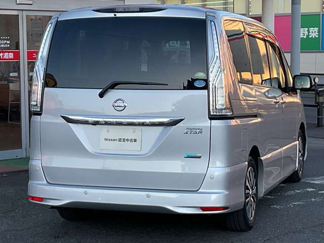 安心・信頼のできる中古車流通のために日産車両状態証明検査員の認定検査員資格を持つ専属スタッフが一台一台しっかり検査し車両状態証明書を発行しています・・・安心丸見えで皆さまのお越しをお待ちしております！