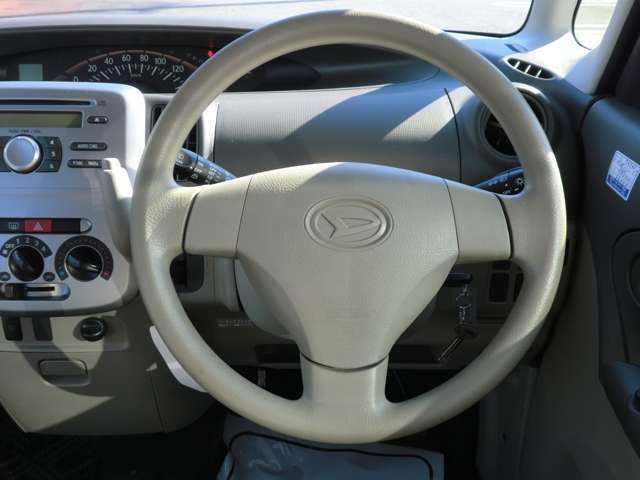 掲載のお車は一部です。ほかにもお買い得車をたくさん揃えております。強引なセールスはしていませんので、お気軽にご来店ください。