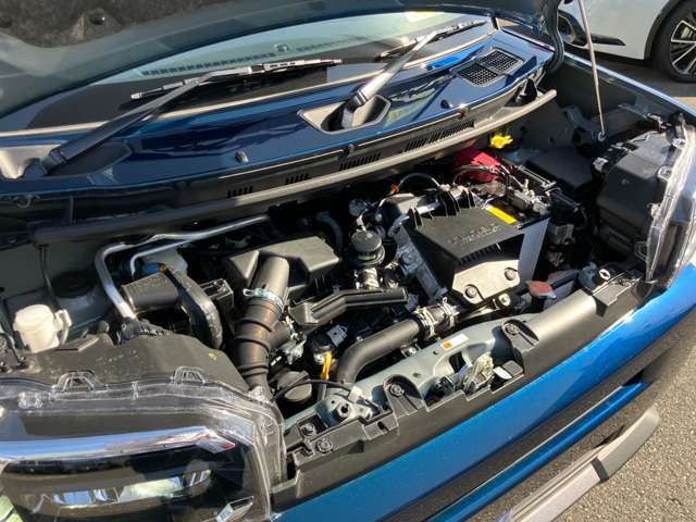 エンジンもキレイです！自社工場で点検点検整備して納車になります！別途新車保証継承も承ります（軽13，000円です）