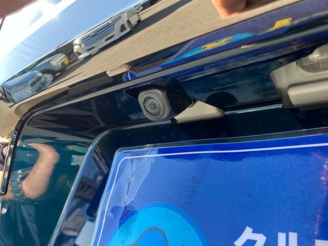 ★純正バックカメラ装備★別途・ナビやディスプレイオーディオを取り付けすれば映るように出来ます！