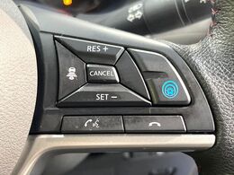 【プロパイロット】高速道路での長距離走行が楽に！！渋滞時と巡回走行のシーンで、アクセル・ブレーキ・ステアリングを自動で制御し、長距離運転の負担を軽減してくれます♪