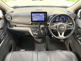 グループ総在庫数約30，000台！！全国の系列店からメーカー・車種問わずご紹介出来るので、あなたにピッタリのお車が見つかるはずです♪まずはお問い合わせ下さい☆