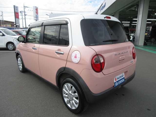 左後方より撮影☆無料保証付き販売車です！ ☆全国どこへでも！ 陸送可能(有料)ですので、県外の方も是非ご相談ください！