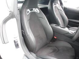 運転席・助手席共に状態良好です！