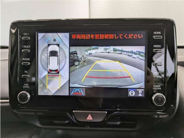 駐車が苦手な方にも安心なバックモニター付き