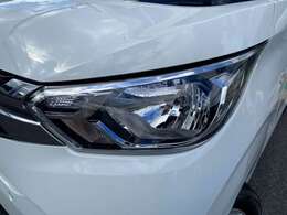 メモリーナビ☆バックカメラ☆アイドリングストップ☆キーレスエントリー☆前席シートヒーター☆Eアシスト☆ETC☆電動格納ミラー☆ヘッドライトレベライザー☆フロアマット☆ドアバイザー☆走行3万K☆試乗OK