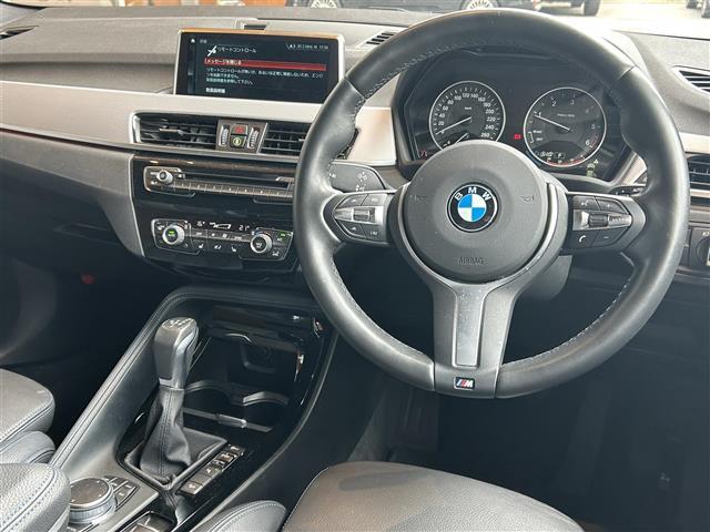 LIBERALAは、輸入車選びの新たなスタイルを提案するインポート・セレクト・ブランドです。オーナー様となる方がクルマから直接感じる感性を第一にした、最良の一台との出会いをコーディネートいたします。