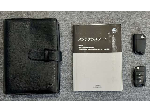 取説、スペアキー、保証書、点検記録簿あり