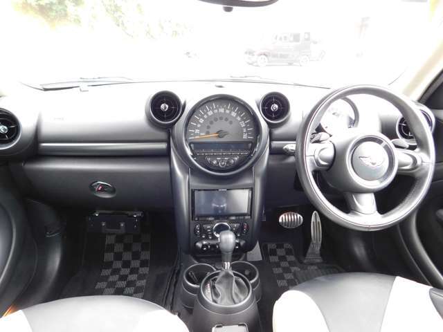 ご覧頂きありがとうございます。【重要】当店ではお客様満足度向上の為、現車をご確認頂けるお客様のみへの販売としております。このお車が気になった方はお気軽に0078-6002-930329までご連絡お願いいたします。