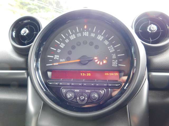 ご覧頂きありがとうございます。【重要】当店ではお客様満足度向上の為、現車をご確認頂けるお客様のみへの販売としております。このお車が気になった方はお気軽に0078-6002-930329までご連絡お願いいたします。