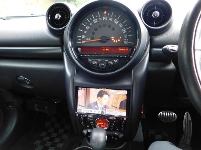 ご覧頂きありがとうございます。【重要】当店ではお客様満足度向上の為、現車をご確認頂けるお客様のみへの販売としております。このお車が気になった方はお気軽に0078-6002-930329までご連絡お願いいたします。