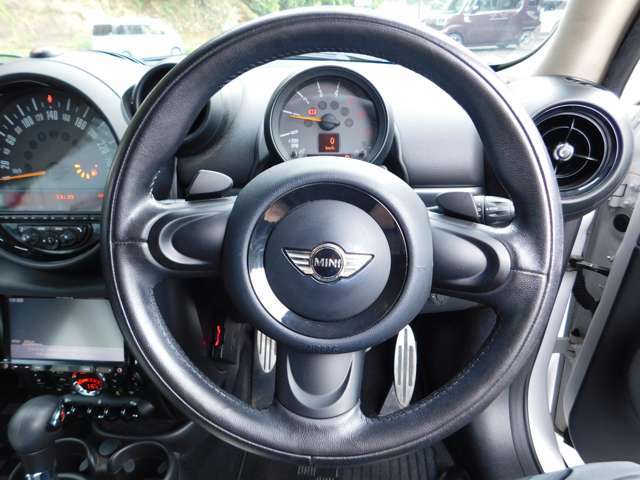 ご覧頂きありがとうございます。【重要】当店ではお客様満足度向上の為、現車をご確認頂けるお客様のみへの販売としております。このお車が気になった方はお気軽に0078-6002-930329までご連絡お願いいたします。