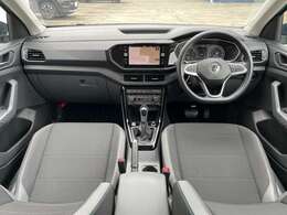 【インパネ全体】『インパネ全体』の画像になります。写真の内容に関してご不明点、ご質問等がございましたらお気軽にガリバー店舗までお問い合わせください。