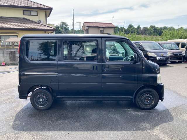 車両について詳しくなくてもご安心ください！スタッフが丁寧にご質問にお答えします！