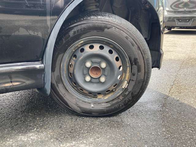 別途料金はかかりますが、お安く板金塗装後納車も可能でございます☆彡