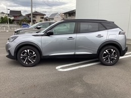 郡山地区にお越しの際は新車、中古車を豊富に取り揃えてお客様のご来店をスタッフ一同お待ち致しております。