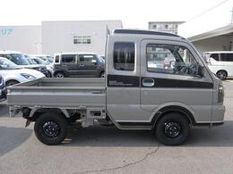 キャビンが大きい分荷室は短いです。