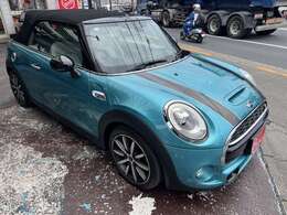 信頼と安心のアップルです。当店で買取をした車を厳選して並べさせて頂いております！下取りのご相談もお気軽に御相談ください！御不明な点・ご質問はお店までご連絡を下さい。無料電話　0078-6003-118510　です。