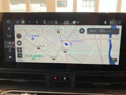 【純正Uconnectナビ】Bluetooth機能はもちろんのことApple　CarPlayなども対応しています☆
